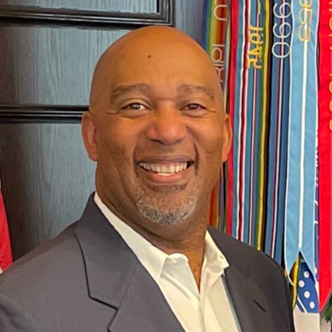 Headshot of Stacey Braden